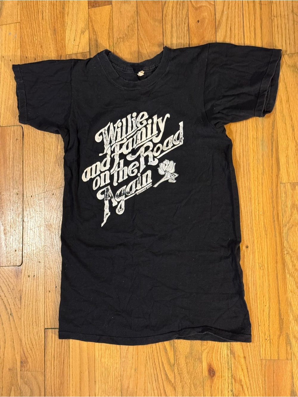 VTG 80s Screen Stars Willie Nelson & Family On The Road Again Concert Tee Small